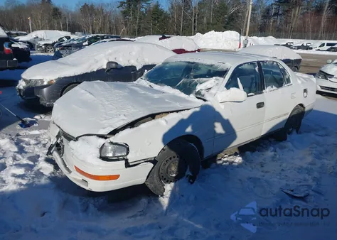 1993 Toyota Camry Le z USA, uszkodzony, nr VIN JT2SK12E1P0127523